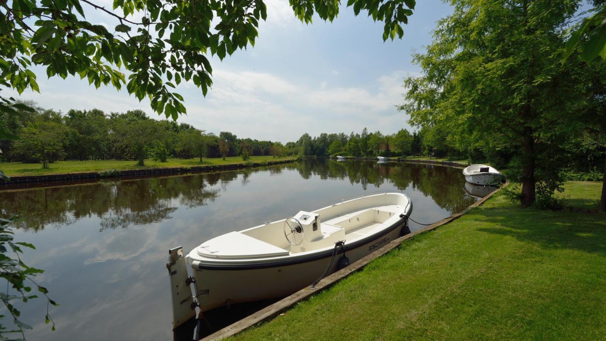 Summio Villapark Schildmeer Steendam Ruang foto